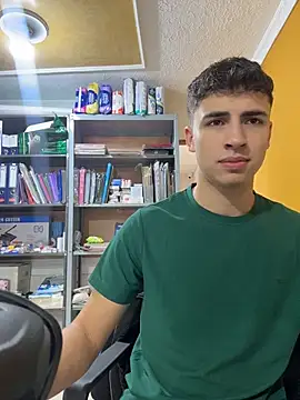 AdrianRinaldi online show from May 20, 2:03 pm