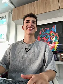 AdrianRinaldi online show from October 21, 8:41 pm