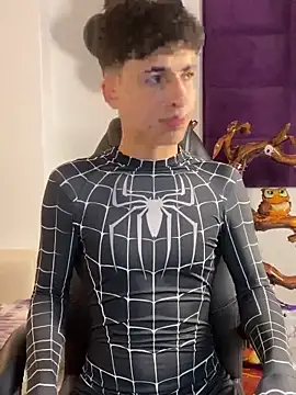 AdrianRinaldi online show from October 24, 7:57 pm