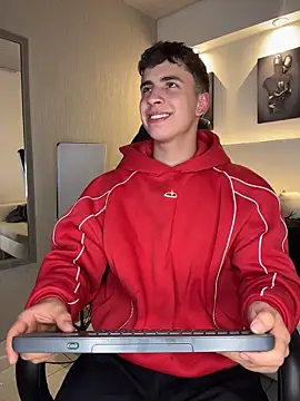 AdrianRinaldi online show from April 8, 8:10 pm