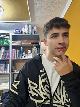 AdrianRinaldi online show from May 8, 1:59 pm