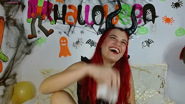 Carolinagarcia12345 online show from November 6, 6:50 am