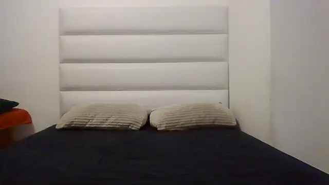 SexyNonnyy online show from April 14, 1:32 am