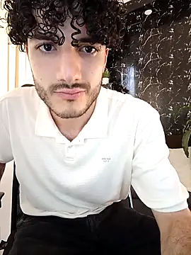 Rafael Mendezz online show from February 13, 8:42 pm