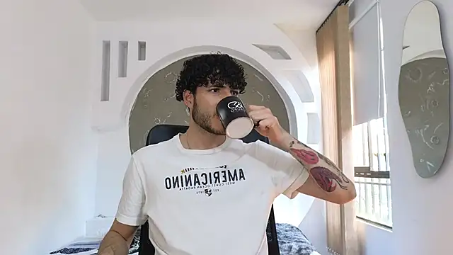 Rafael Mendezz online show from October 29, 8:52 pm