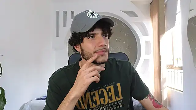 Rafael Mendezz online show from November 6, 8:13 pm