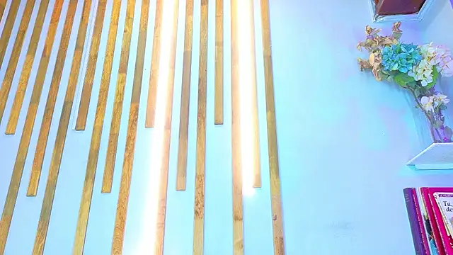 Jennifer Vega1 online show from October 5, 7:04 pm