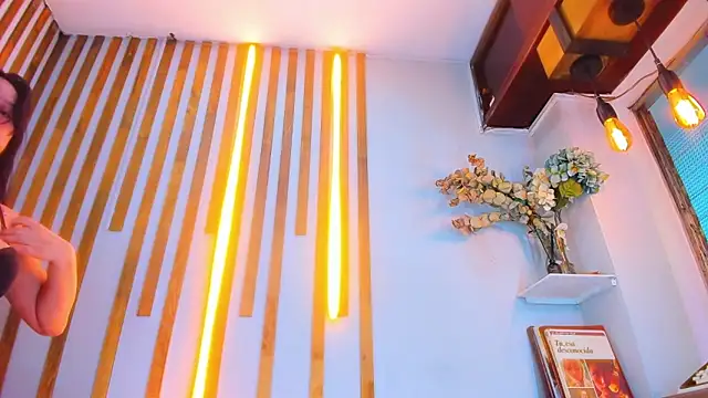 Jennifer Vega1 online show from November 6, 9:30 pm