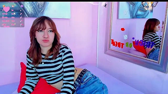 Snapshot of Sharlot_Gallego chatting on October 31, 11:44 pm Sharlot Gallego online show from October 31, 11:44 pm