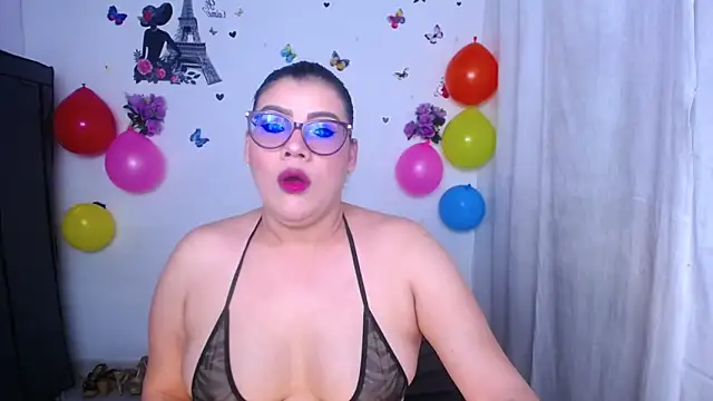 Snapshot of ValeriaHairy chatting on September 28, 11:34 pm ValeriaHairy online show from September 28, 11:34 pm