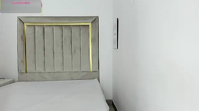 Snapshot of lapiz_lazuli12 chatting on October 12, 7:04 pm lapiz lazuli12 online show from October 12, 7:04 pm