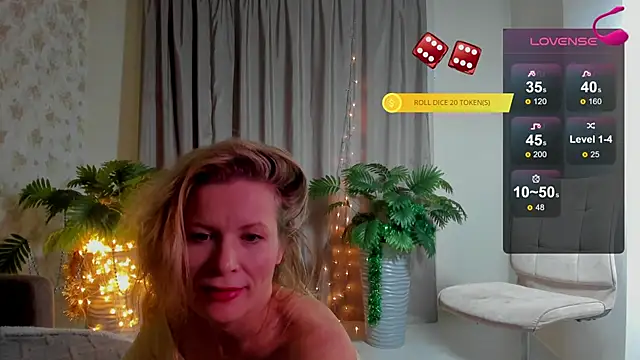 Julia Giulia online show from March 8, 12:16 am