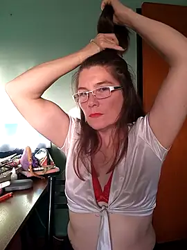 Merida2276 online show from October 5, 10:00 pm