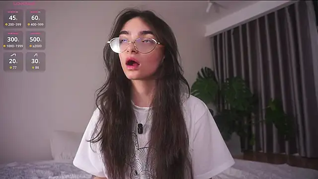 Morena Dolce online show from March 3, 12:34 pm