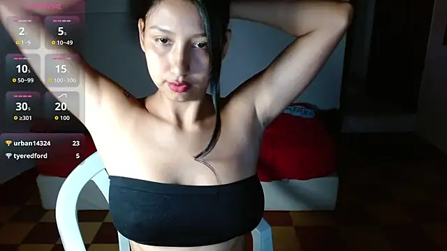 Snapshot of CanelaDeluxe chatting on November 29, 4:56 am CanelaDeluxe online show from November 29, 4:56 am