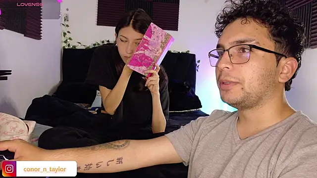 Snapshot of Conor_Taylor chatting on December 5, 1:21 pm Conor Taylor online show from December 5, 1:21 pm