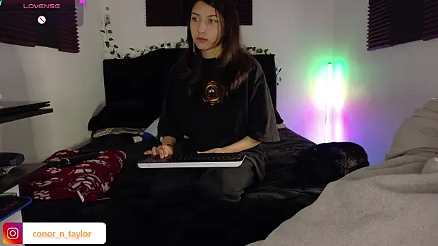 Conor Taylor online show from December 19, 1:57 pm