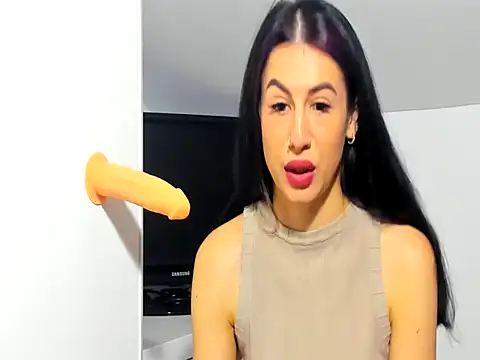 cuteeliza1 online show from November 27, 8:37 am