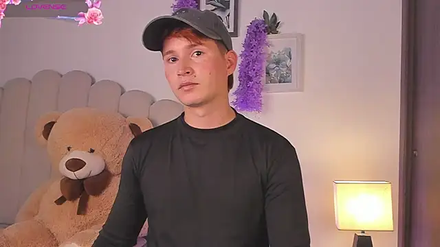 Eragonbooy online show from March 26, 9:35 pm