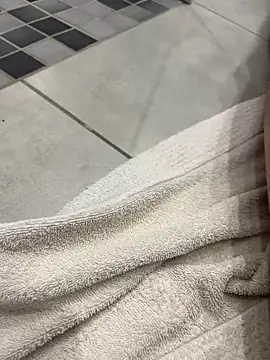 Snapshot of mathias67078 chatting on November 3, 4:43 pm mathias67078 online show from November 3, 4:43 pm