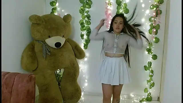 lucy1609 online show from September 19, 8:24 pm