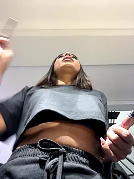 AnnyVega  online show from October 30, 9:33 pm