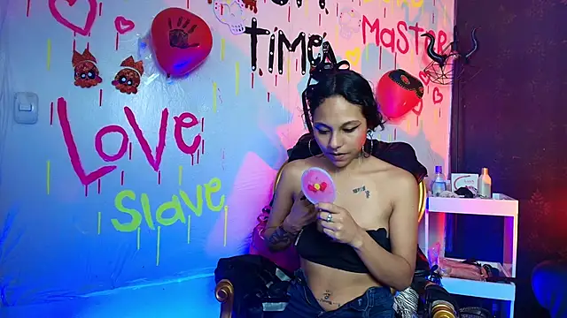 Sweettpleasure online show from October 31, 2:13 pm