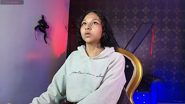 Sweettpleasure online show from December 14, 1:39 pm