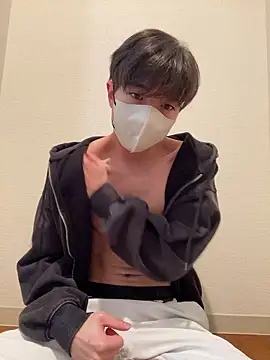 Yuma0718 online show from February 22, 1:30 am