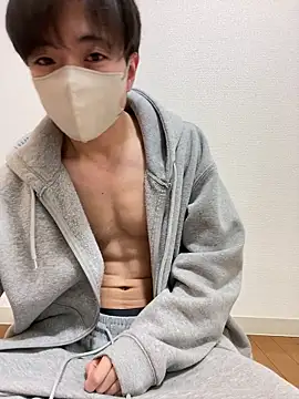 Yuma0718 online show from January 16, 1:15 pm