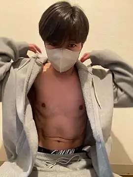 Yuma0718 online show from March 1, 6:35 am