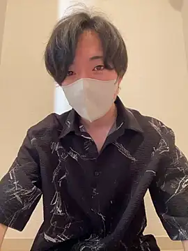 Yuma0718 online show from November 15, 11:42 pm