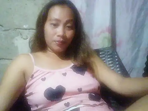 WetHornyPusy4u online show from March 21, 4:11 pm