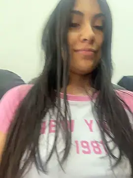 miel latina online show from April 16, 3:02 pm