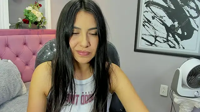 miel latina online show from April 9, 8:37 pm