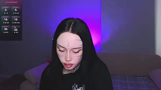 Somniyaa online show from April 8, 11:33 am