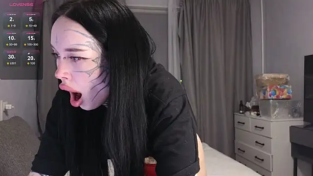 Somniyaa online show from March 19, 8:42 pm