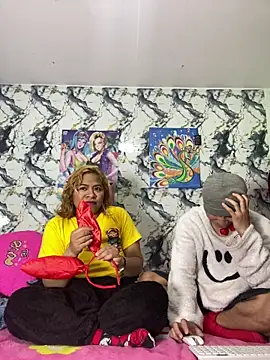 Snapshot of hot_lady19 chatting on October 25, 1:23 pm hot lady19 online show from October 25, 1:23 pm