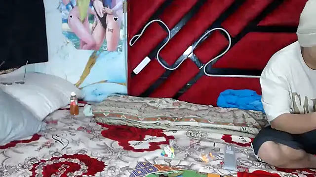 hot lady19 online show from February 16, 9:13 pm