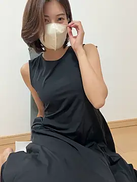 Snapshot of riko_oxo chatting on September 9, 12:36 pm riko oxo online show from September 9, 12:36 pm