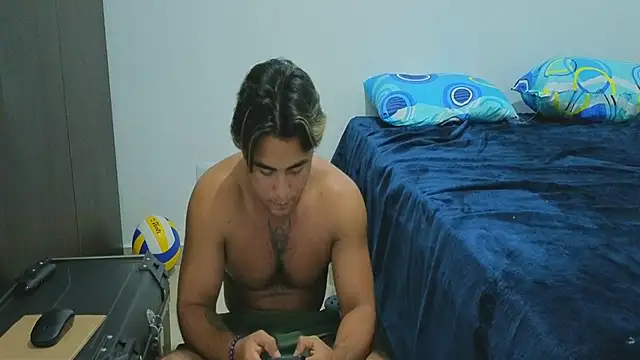 Snapshot of Bellion_grant chatting on February 21, 1:51 am Bellion grant online show from February 21, 1:51 am