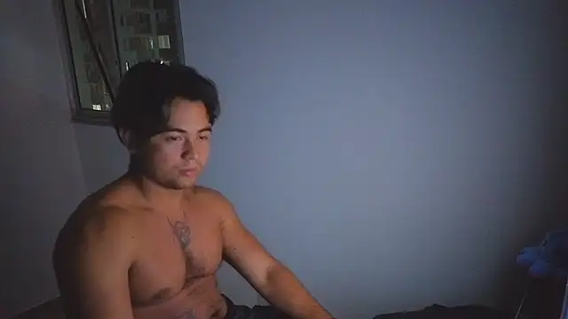 Snapshot of Bellion_grant chatting on February 25, 11:59 pm Bellion grant online show from February 25, 11:59 pm