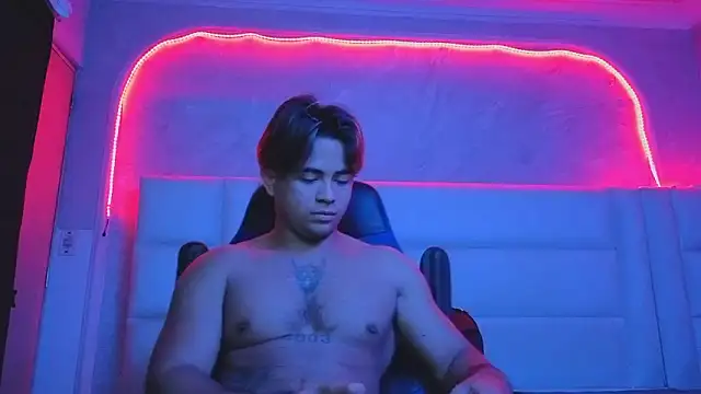 Snapshot of Bellion_grant chatting on February 4, 1:22 am Bellion grant online show from February 4, 1:22 am