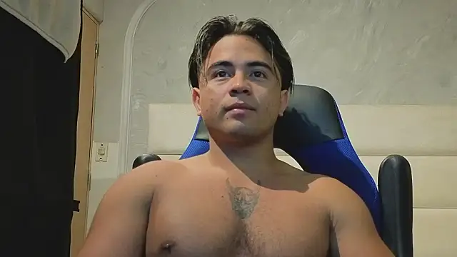 Snapshot of Bellion_grant chatting on February 3, 1:16 am Bellion grant online show from February 3, 1:16 am