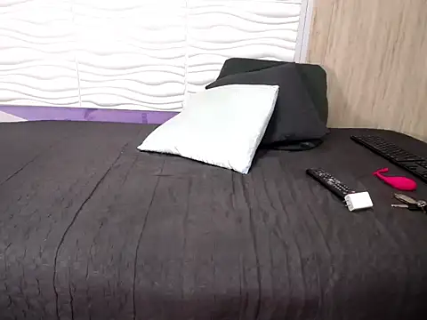 afroditoo online show from November 27, 1:50 am