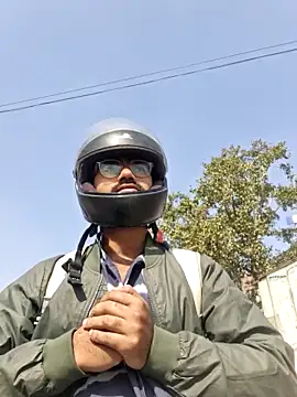 Snapshot of YoursThickDick chatting on February 4, 6:08 am YoursThickDick online show from February 4, 6:08 am