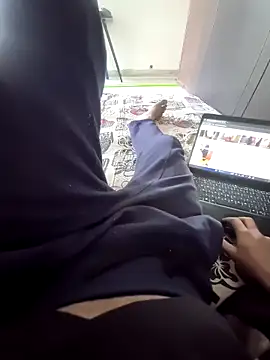 Snapshot of YoursThickDick chatting on March 16, 3:47 am YoursThickDick online show from March 16, 3:47 am