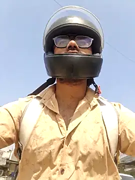 Snapshot of YoursThickDick chatting on February 26, 5:51 am YoursThickDick online show from February 26, 5:51 am