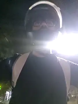 Snapshot of YoursThickDick chatting on March 6, 4:02 pm YoursThickDick online show from March 6, 4:02 pm