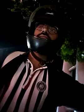 Snapshot of YoursThickDick chatting on February 13, 4:07 pm YoursThickDick online show from February 13, 4:07 pm